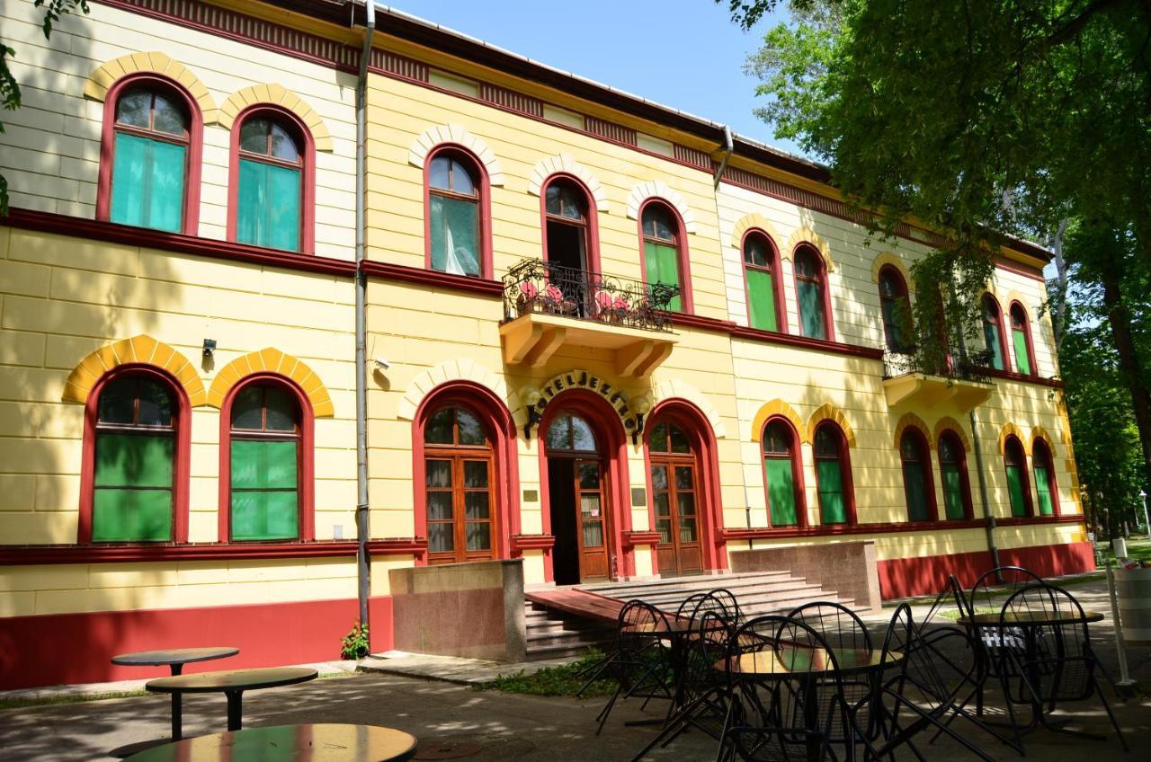 Depandans Jezero Hotel Palić Exterior foto