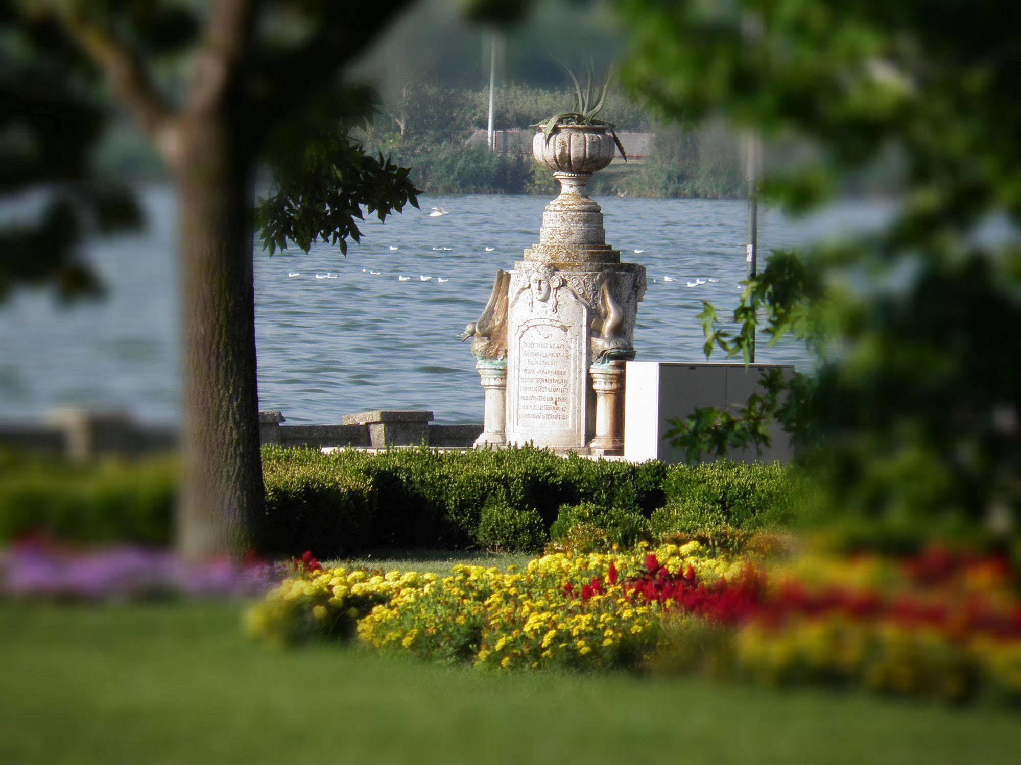 Depandans Jezero Hotel Palić Exterior foto